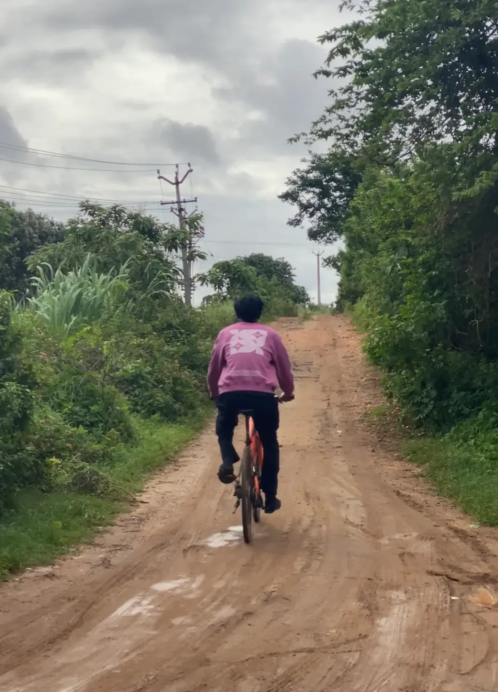 The farm's dirt roads, easy to explore between calls.